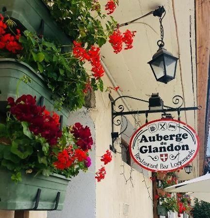 Auberge Du Glandon Saint-Colomban-des-Villards Exterior photo